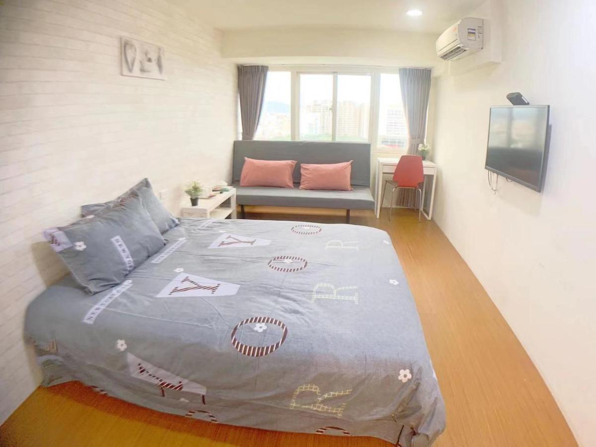 星霖之家 Apartment Тайджун Екстериор снимка
