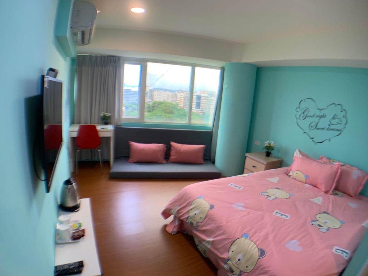 星霖之家 Apartment Тайджун Екстериор снимка